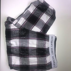 Comfortable brand new pajama bottoms:)